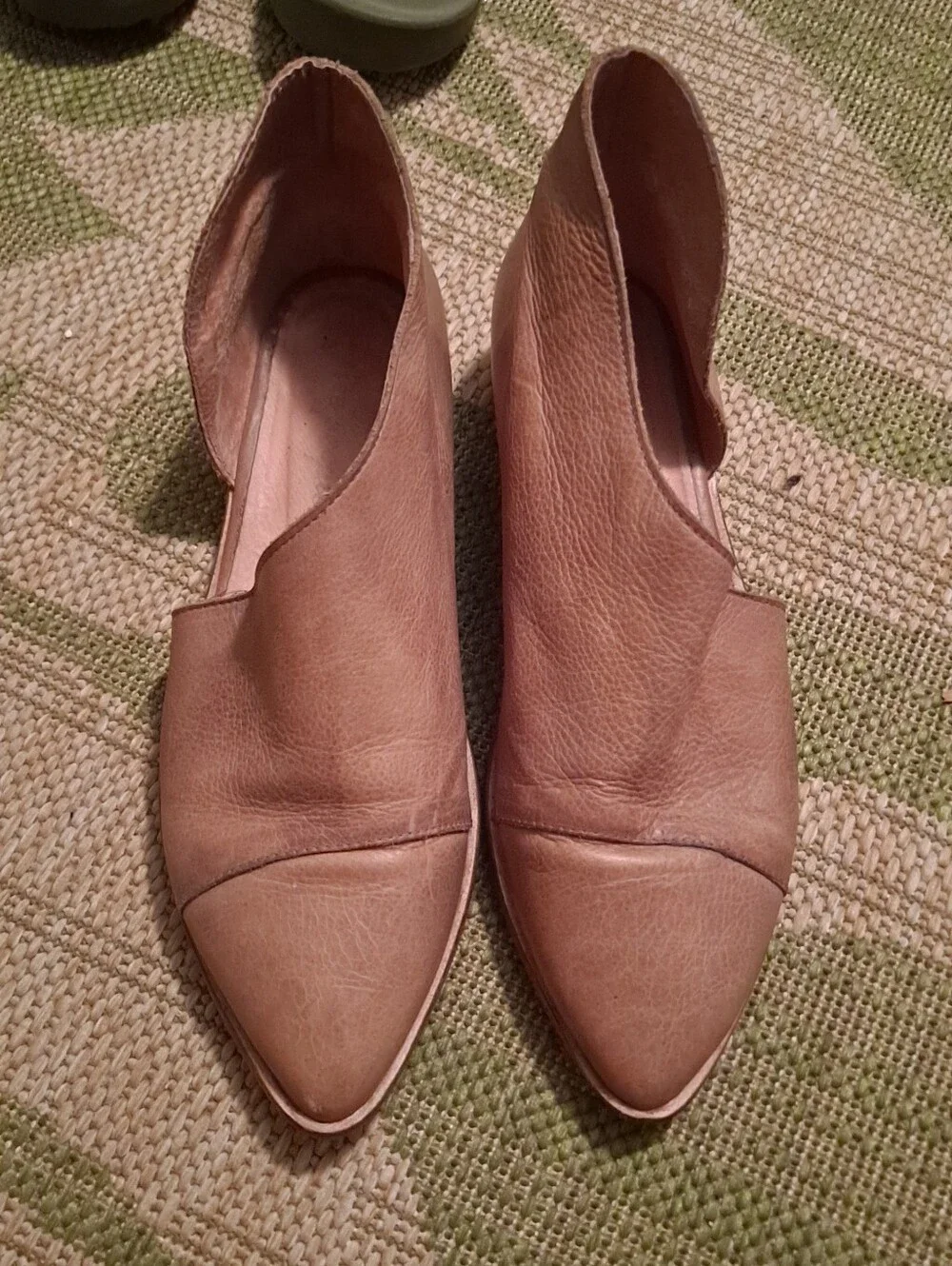 Free People  Leather Slip-On Loafers in Tan